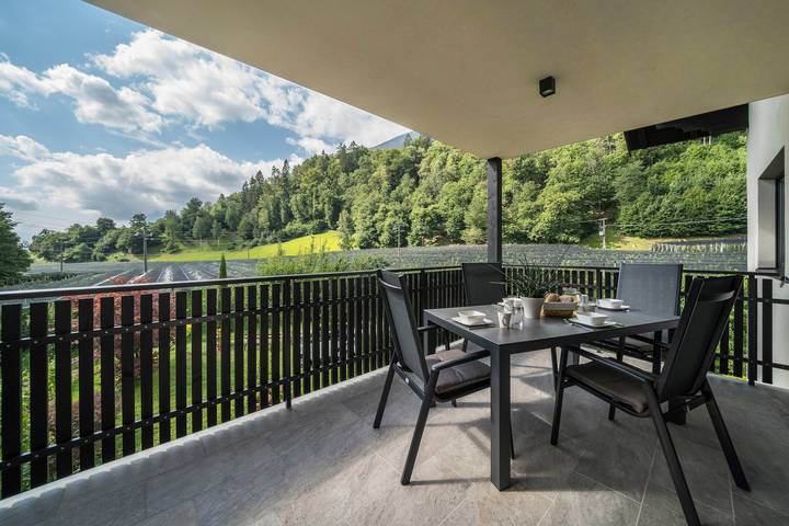 Ferienwohnung für 6 Personen, mit Garten in Tisens
