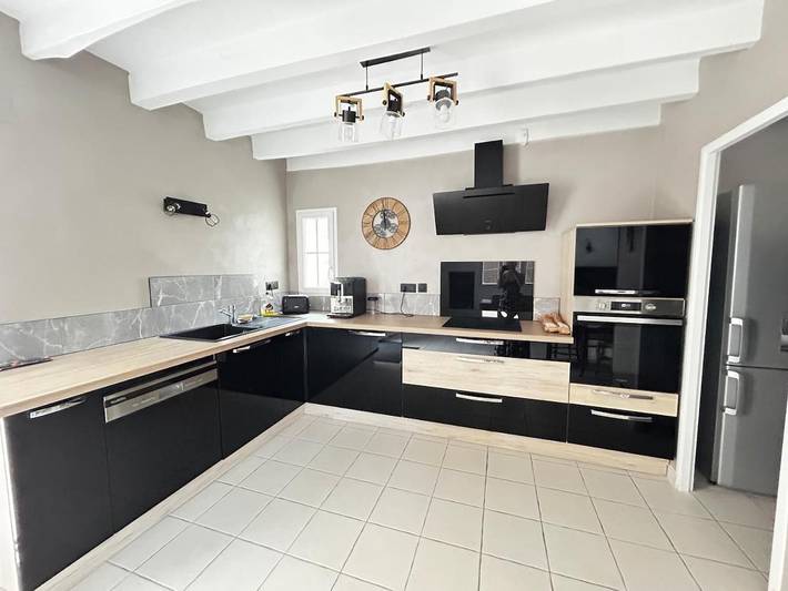 Location de vacances pour 6 personnes, avec jardin à Monts - 3