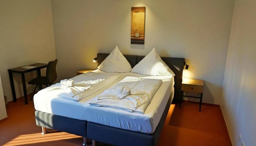 Hotel für 3 Personen, mit Garten und Terrasse in Bad Schachen - 2