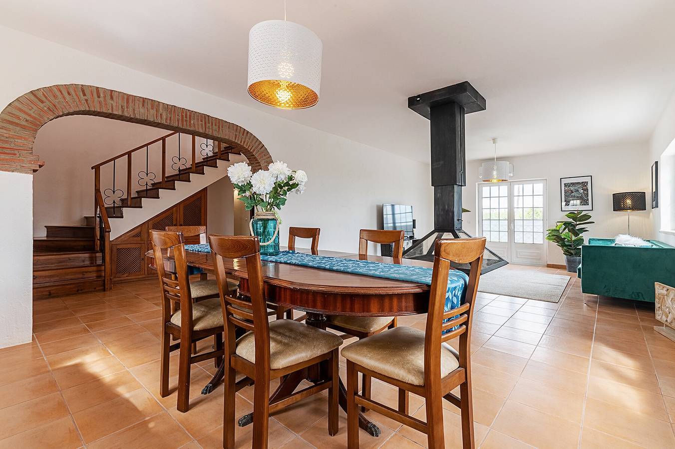 Villa 'Marmeleira Country House' con Terraza Privada, Wi-Fi y Aire Acondicionado in Alenquer, Rio Tejo