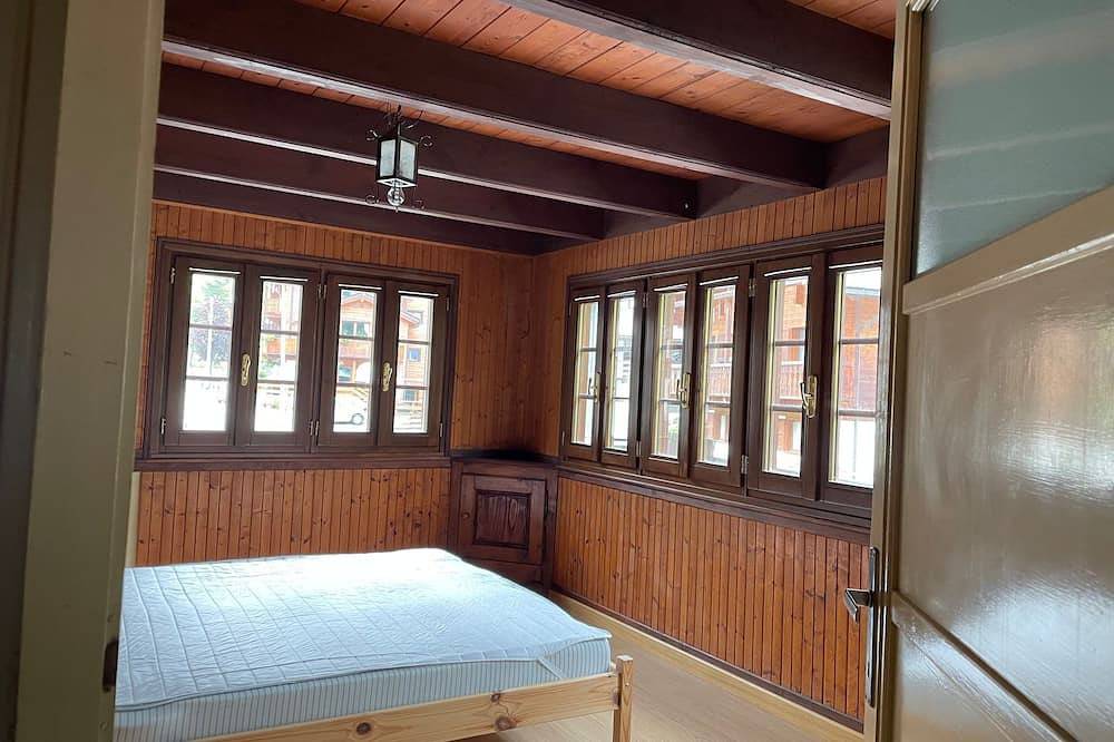 Ganze Wohnung, Breath the mountains! 70 sqm Family apartment with balcony and garden in Staffa (Macugnaga), Macugnaga