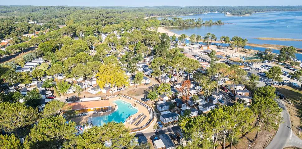 Camping pour 6 personnes, avec piscine et terrasse à Biscarrosse - 2