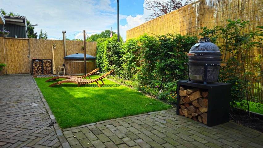 Ferienwohnung für 2 Personen, mit Whirlpool und Terrasse sowie Garten in Bourtanger Moor