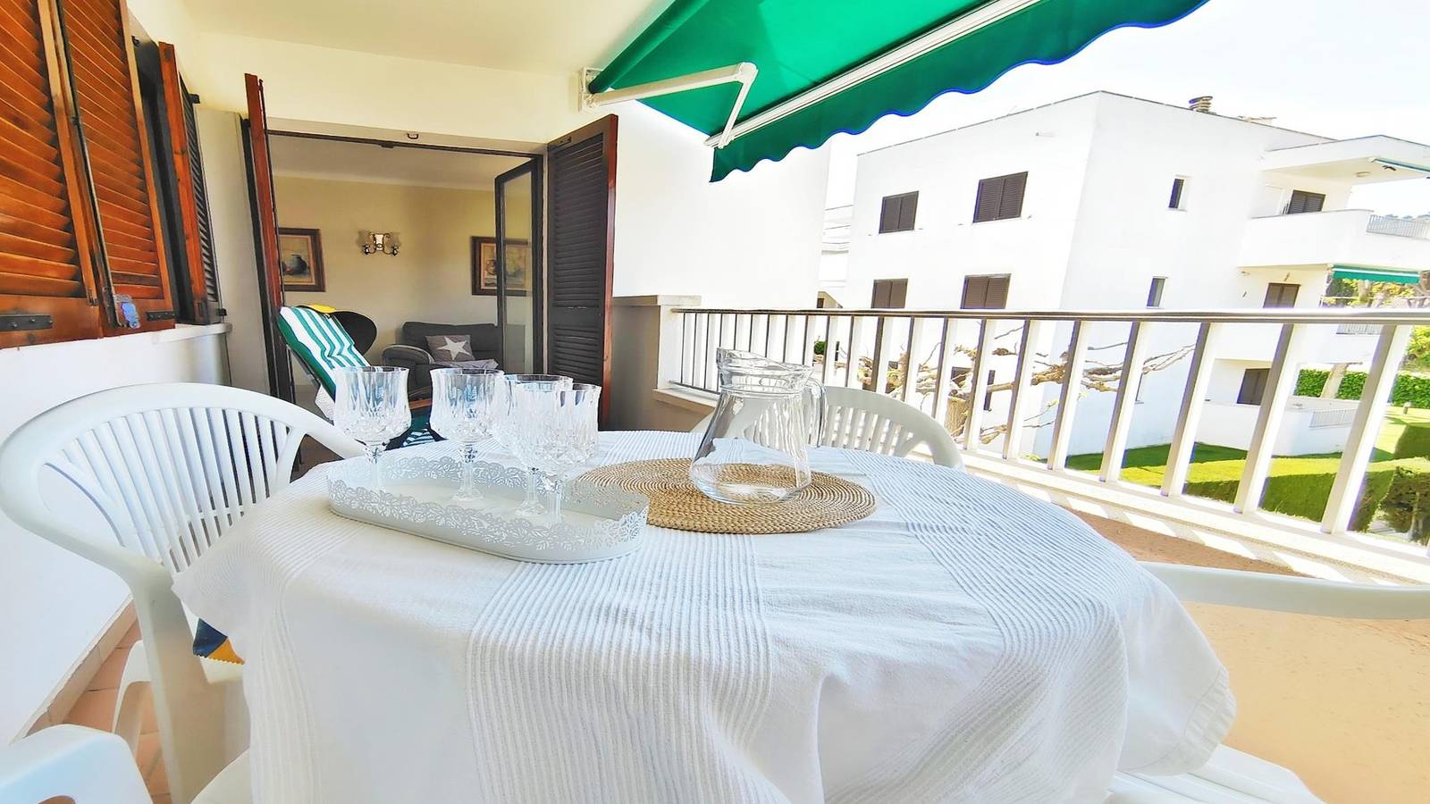 Ganze Ferienwohnung, Ferienwohnung für 6 Personen mit Pool in Cala Montgo, l'Escala
