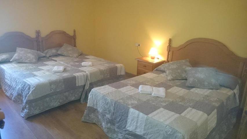 Gîte pour 3 personnes, avec jardin et vue à La Pobla de Lillet - 2