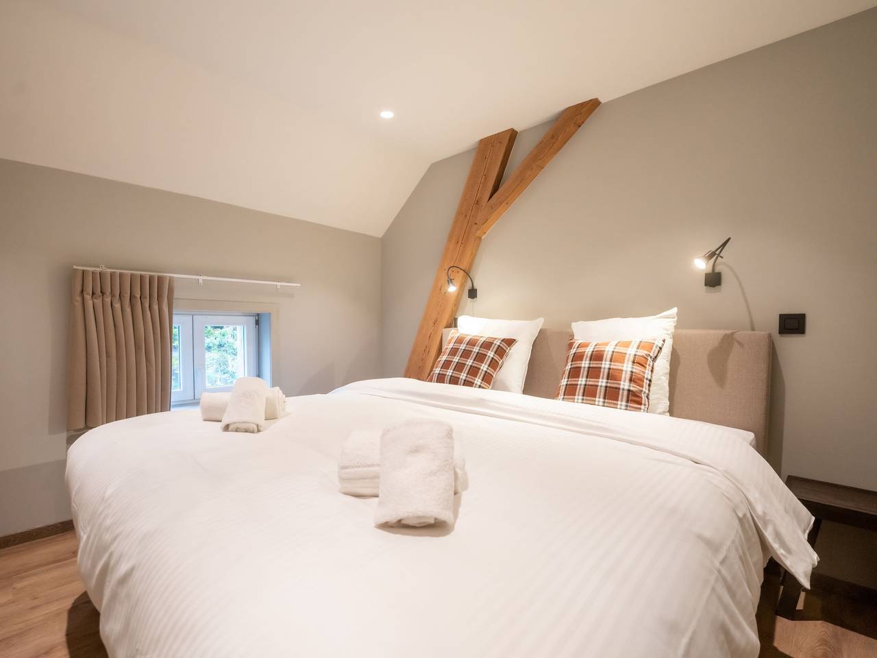 Huyze Ter Bercken with swimming pond in De Haan, Belgian Coast