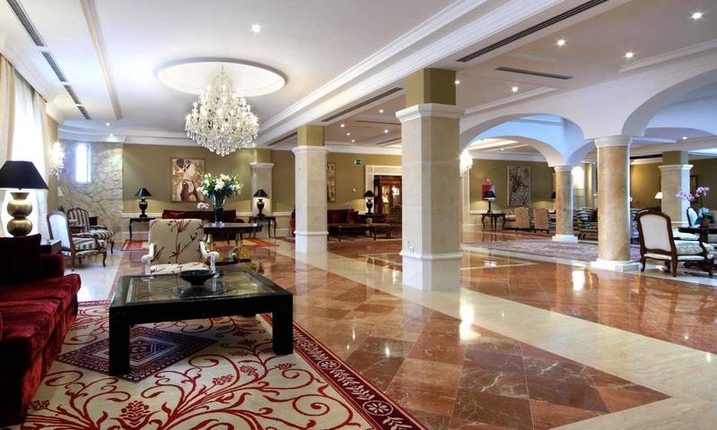 Hotel para 10 personas, con Jacuzzi y Terraza además de Jardín y Sauna en Segovia