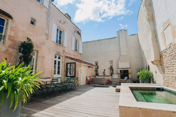 Villa pour 12 personnes, avec piscine et terrasse en Charente-Maritime - 2