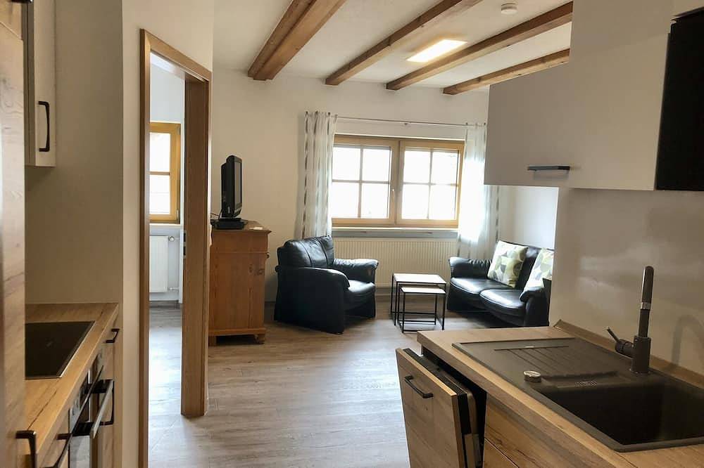 Ganze Wohnung, Komfortable und gemütlich eingerichtete Ferienwohnung ideal für kleine Familien und Paare in Wunsiedel, Oberfranken