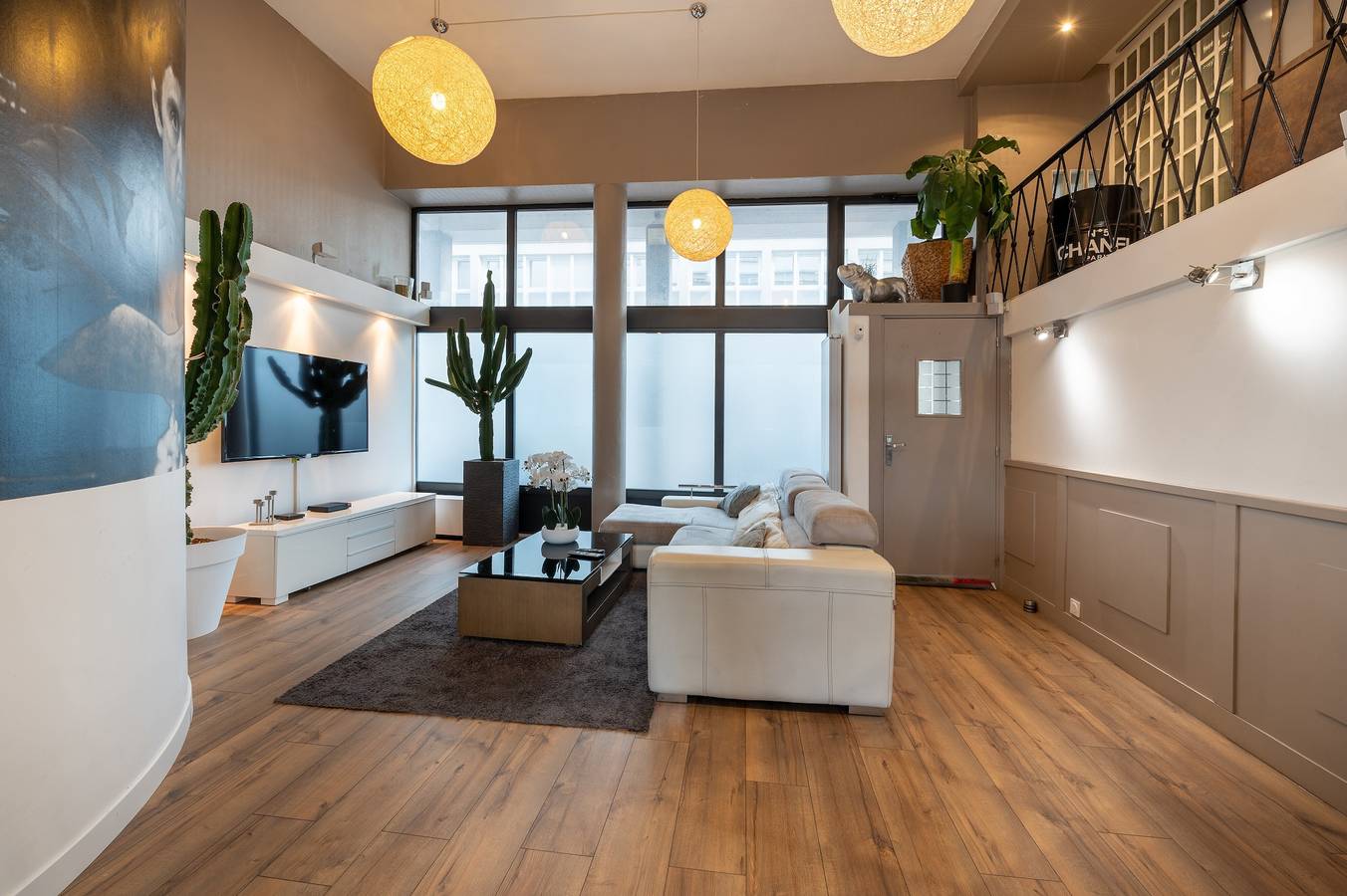 'Beau Loft Lorient - Centre Ville' avec terrasse privée et Wi-Fi in Lorient, Côte des Mégalithes