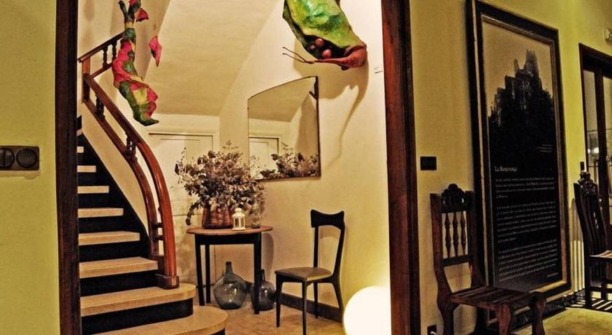 Hôtel pour 4 personnes, avec piscine ainsi que jardin et bassin pour enfant, animaux acceptés à Arbúcies - 4