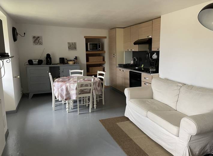 Location de vacances pour 2 personnes dans le Jura - 2