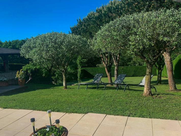 House with pool and enclosed garden near Albi in Saïx, Castres region
