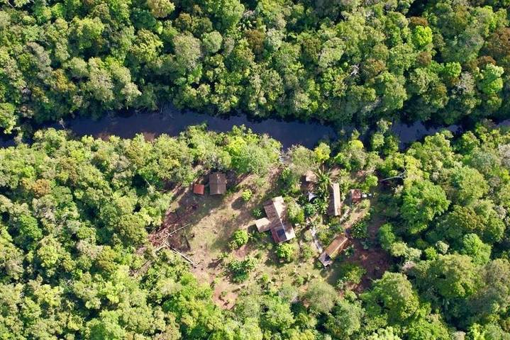 Location de vacances pour 11 personnes, avec jardin et vue à Roura