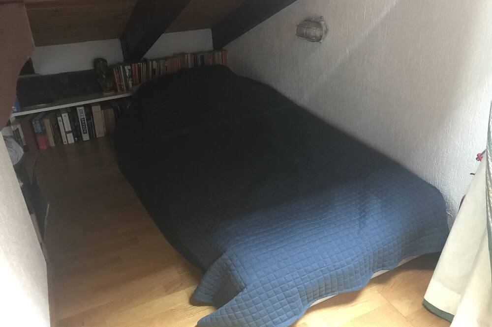 Très accueillant, traditionnel avec des équipements modernes. Plus grand que la plupart des propriétés. in Champoluc, Ayas