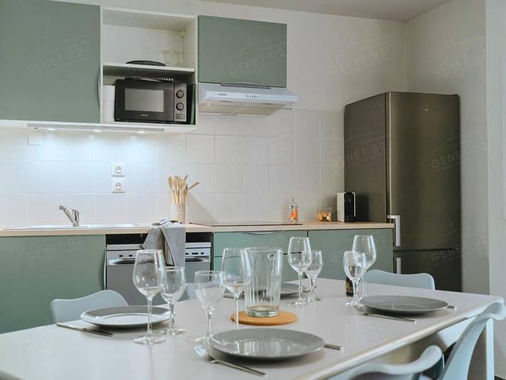 Location de vacances pour 6 personnes, avec Jacuzzi et Terrasse ainsi que Jardin et Piscine à Aubignan