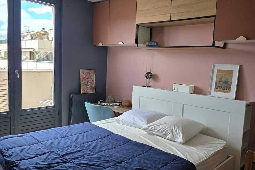 Appartement entier, Rooftop traversant, lumineux au coeur de Cahors, 2 chambres, 2 grandes terrasses in Cahors, Quercy