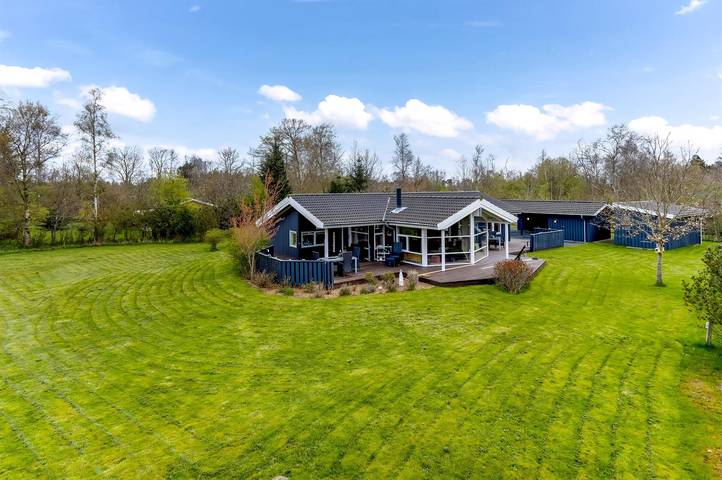 4 bedroom pet friendly home in Jerup in Bratten, Jerup