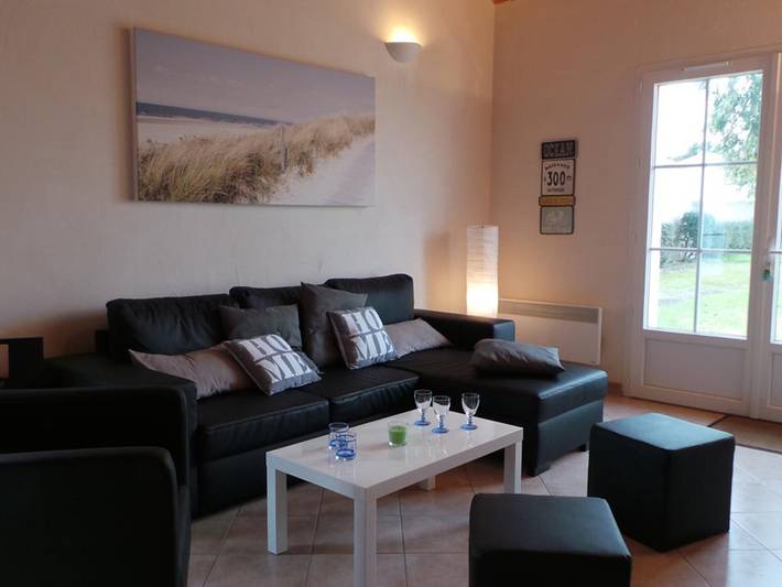 Location de vacances pour 8 personnes, avec jardin dans Plage De La Bosse L Epine - 2