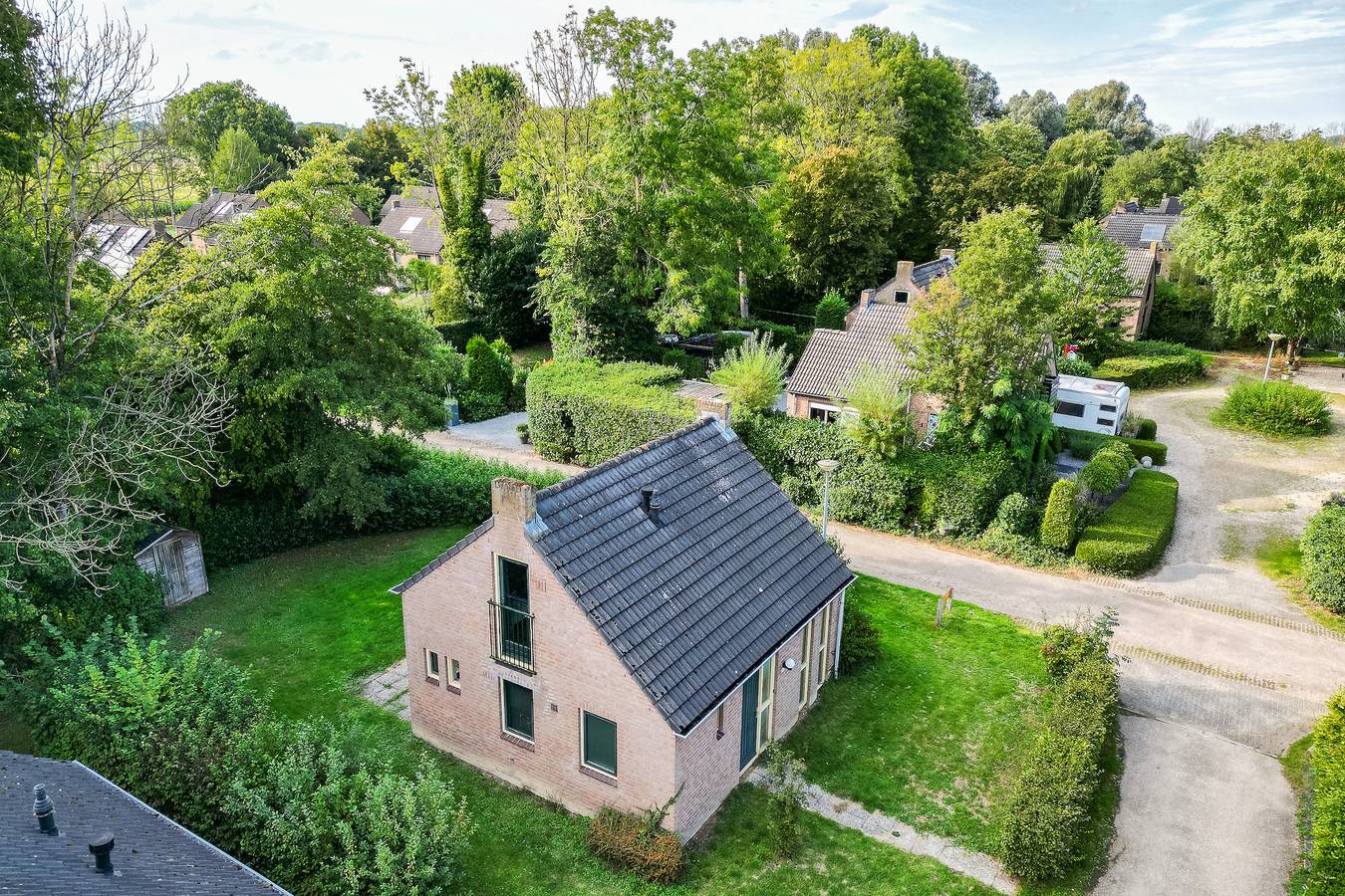 Vakantiepark 't Broeckhuys — 4 - Persoons Forest 159 Bungalow  in Betuwe