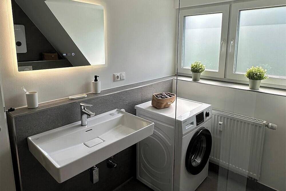 Ganze Wohnung, Moderne Ferienwohnung (50qm) mit Küche in Hilchenbach, Kreis Siegen-Wittgenstein