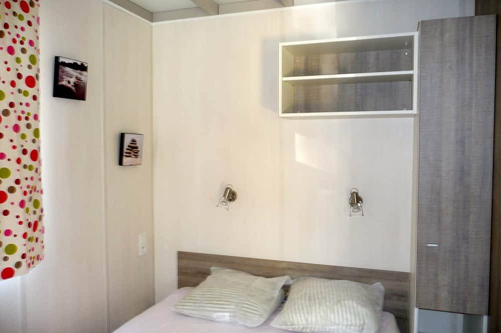 Bonito Chalet De Madera Acondicionado reciente para 6 personas cercanas a la Algajola Mar in Aregno, Region de Calvi