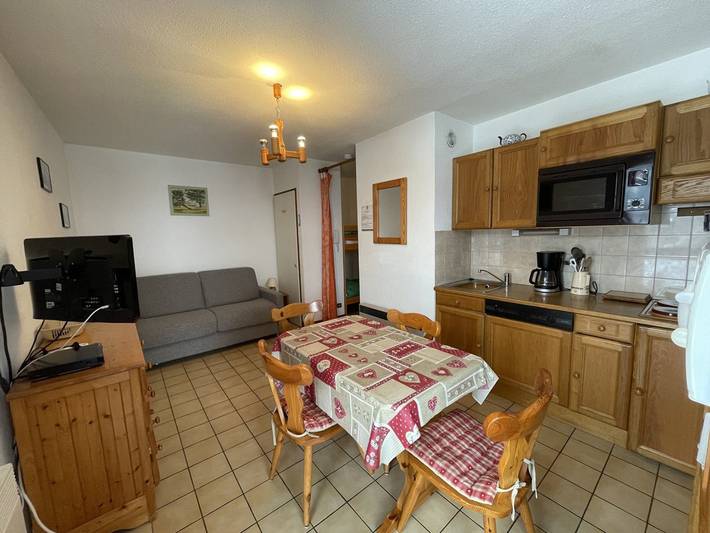 Gîte pour 4 personnes dans Les Carroz - 2