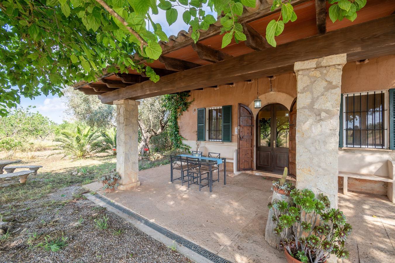 Holiday Home 'Ca'n Brusquer' with Mountain View, Private Pool and Wi-Fi in Sencelles, Majorca Center