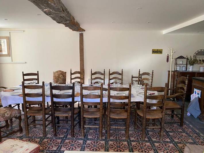 Location de vacances pour 9 personnes, avec jardin et terrasse à Guillon - 2