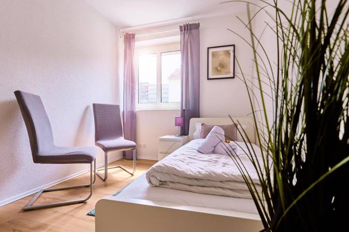 Ferienwohnung für 7 Personen, mit Ausblick und Balkon in Neu-Ulm - 4