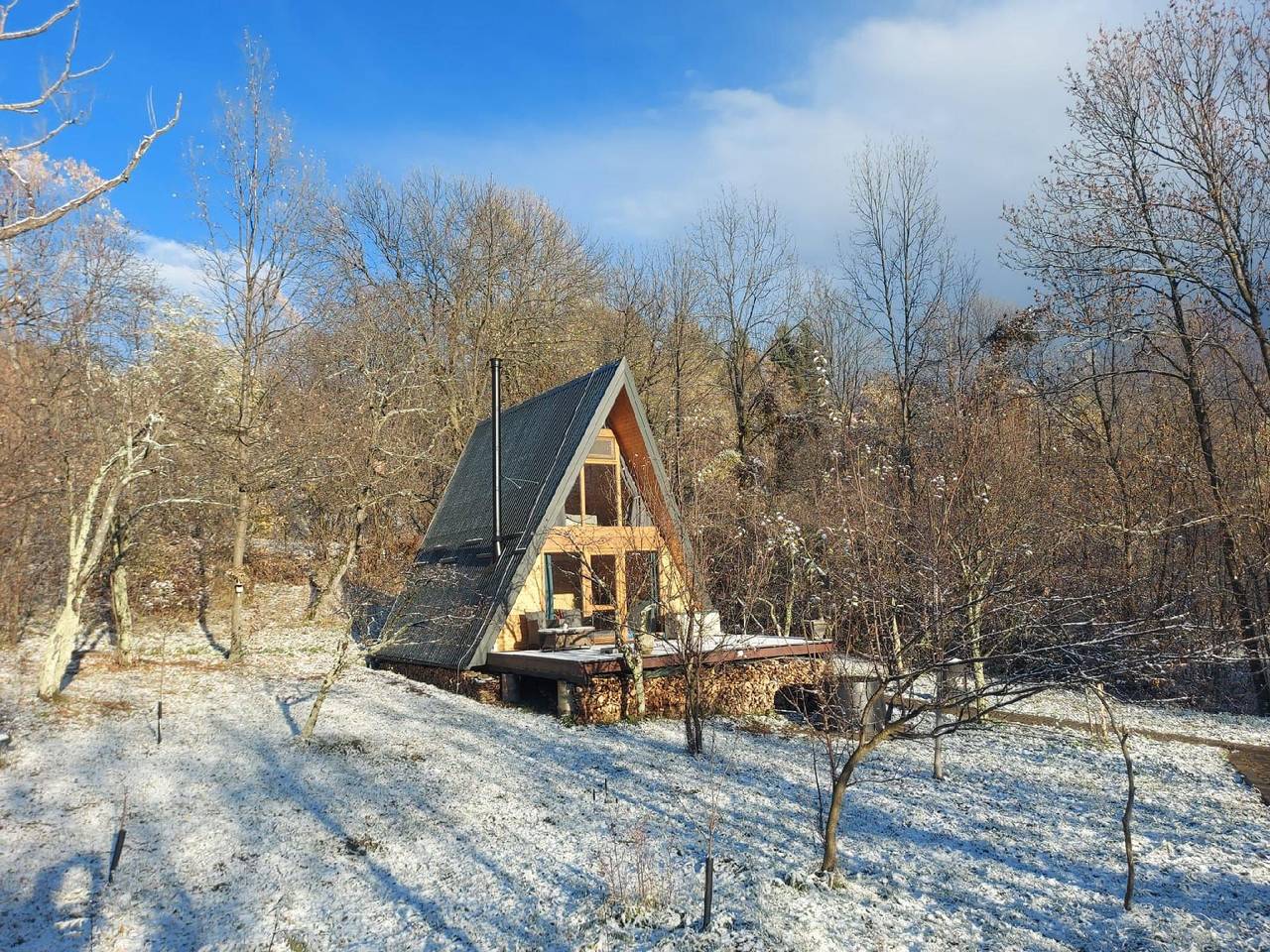 Mountain cabin "Pumbaa House" with own 'pool' in Cárpatos