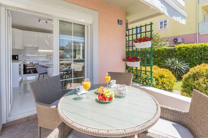 Ferienwohnung für 4 Personen, mit Garten und Terrasse in Funtana