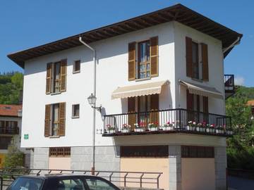 Gîte pour 7 personnes, avec vue et balcon à Lesaka