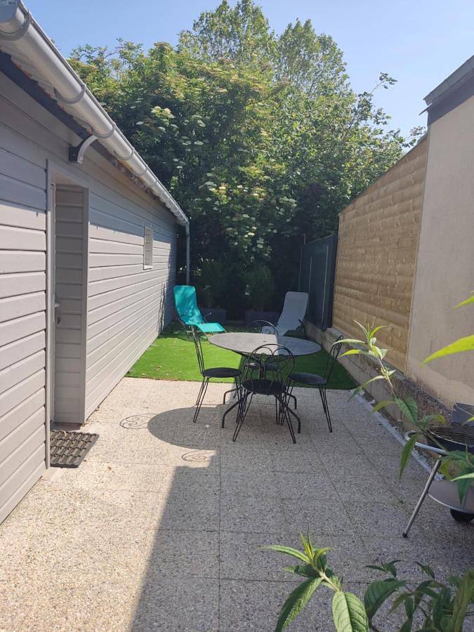 Gîte pour 4 personnes, avec terrasse à Dol-de-Bretagne - 4
