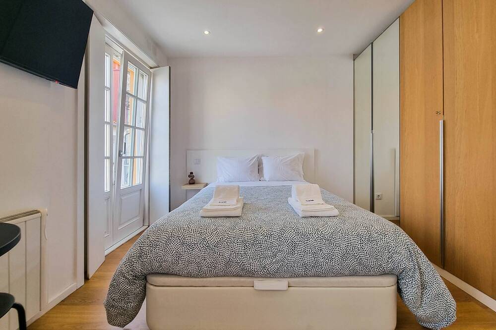 Entire apartment, Sam - Studio Apartment Monserrate in Viana do Castelo, Viana do Castelo District
