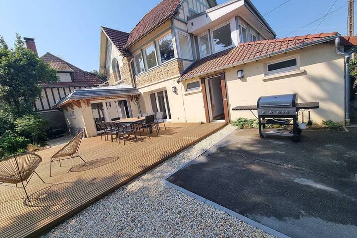 Maison de vacances pour 10 personnes, avec Terrasse et Jardin à Merville-Franceville-Plage
