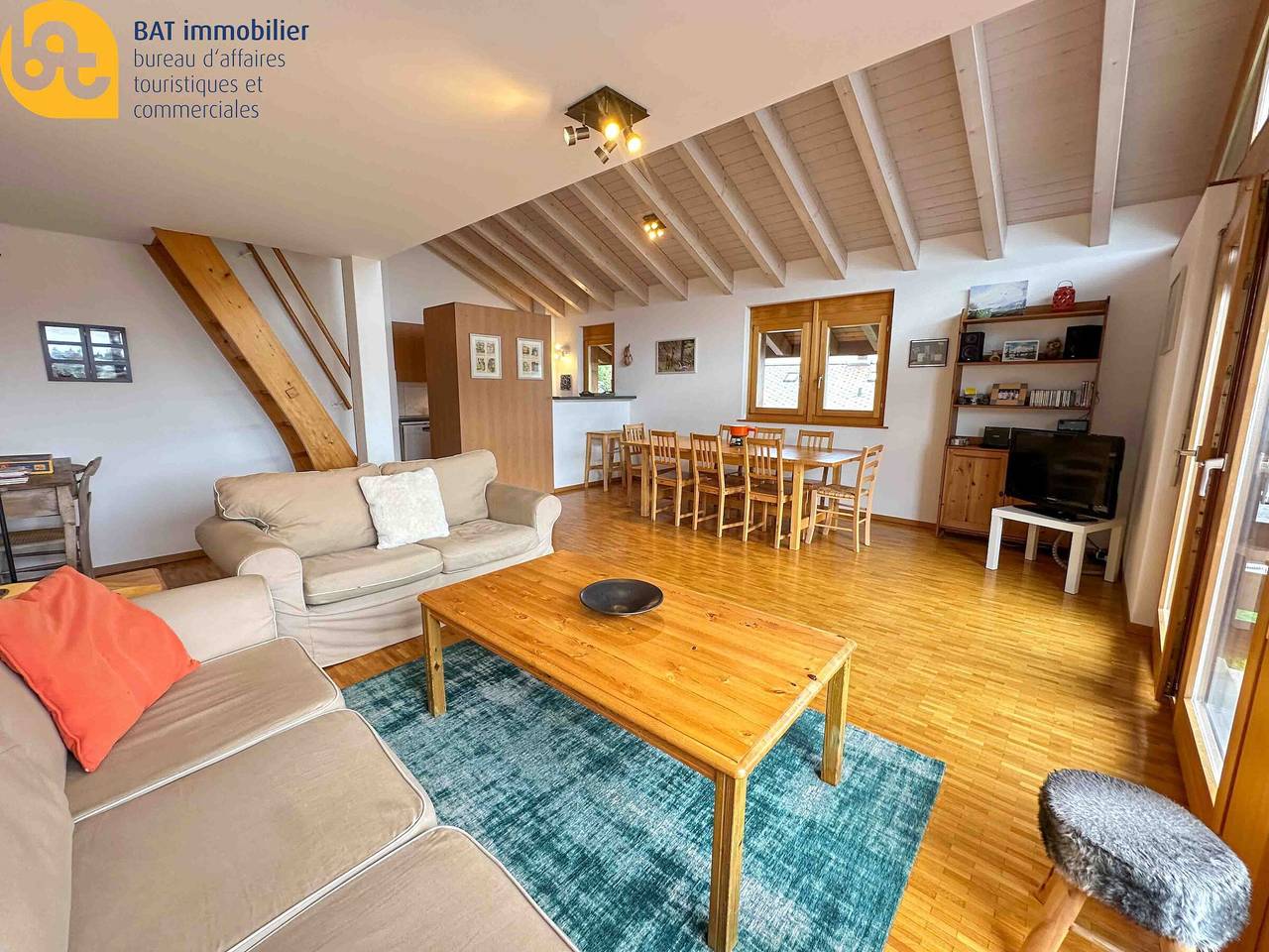 Apartamento entero, Scierie E Moiry n° 222 (301), luminous attic in Chalais (Suiza), Alpes del Valais