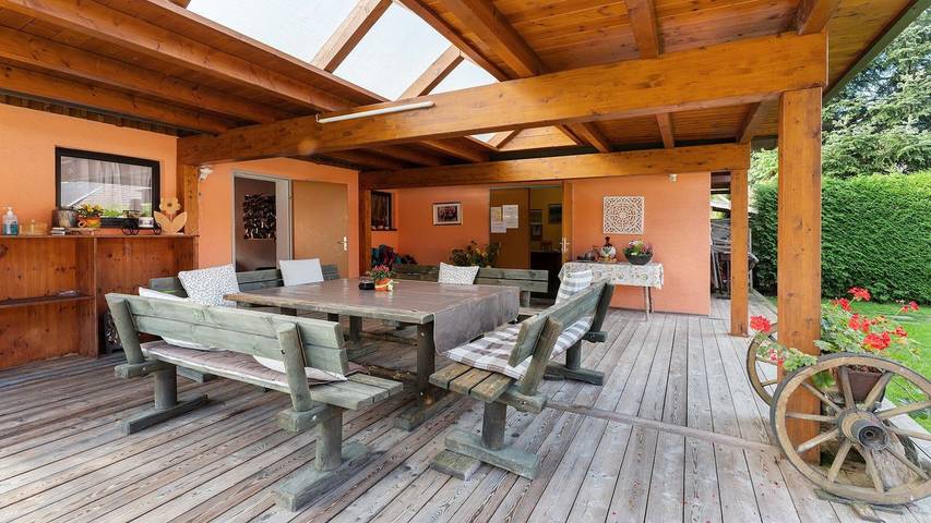 Ferienhaus für 4 Personen, mit Garten und Pool sowie Sauna, mit Haustier in Kärnten