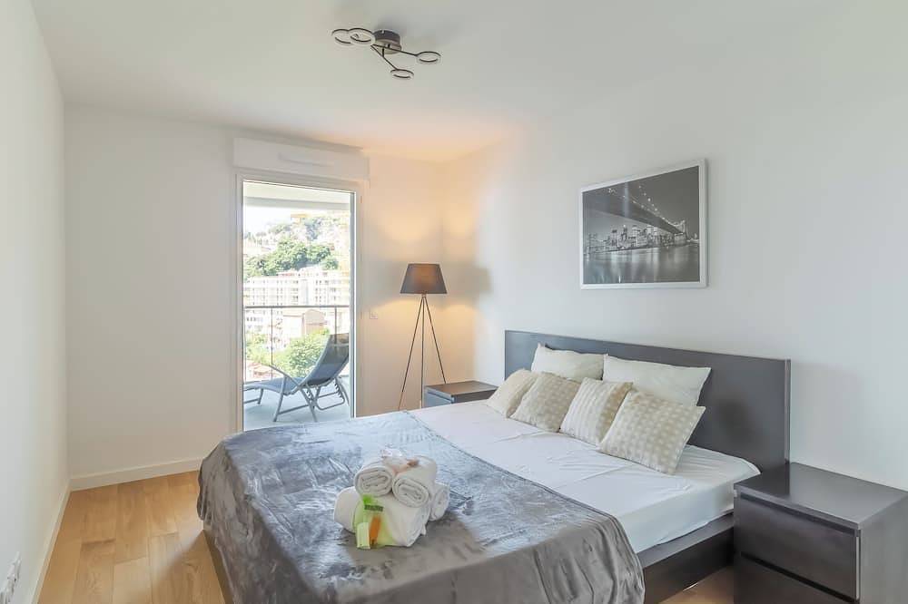 Appartamento intero, Beautiful apartment with terrace & pool - Near Monaco in Beausoleil, Nizza e dintorni