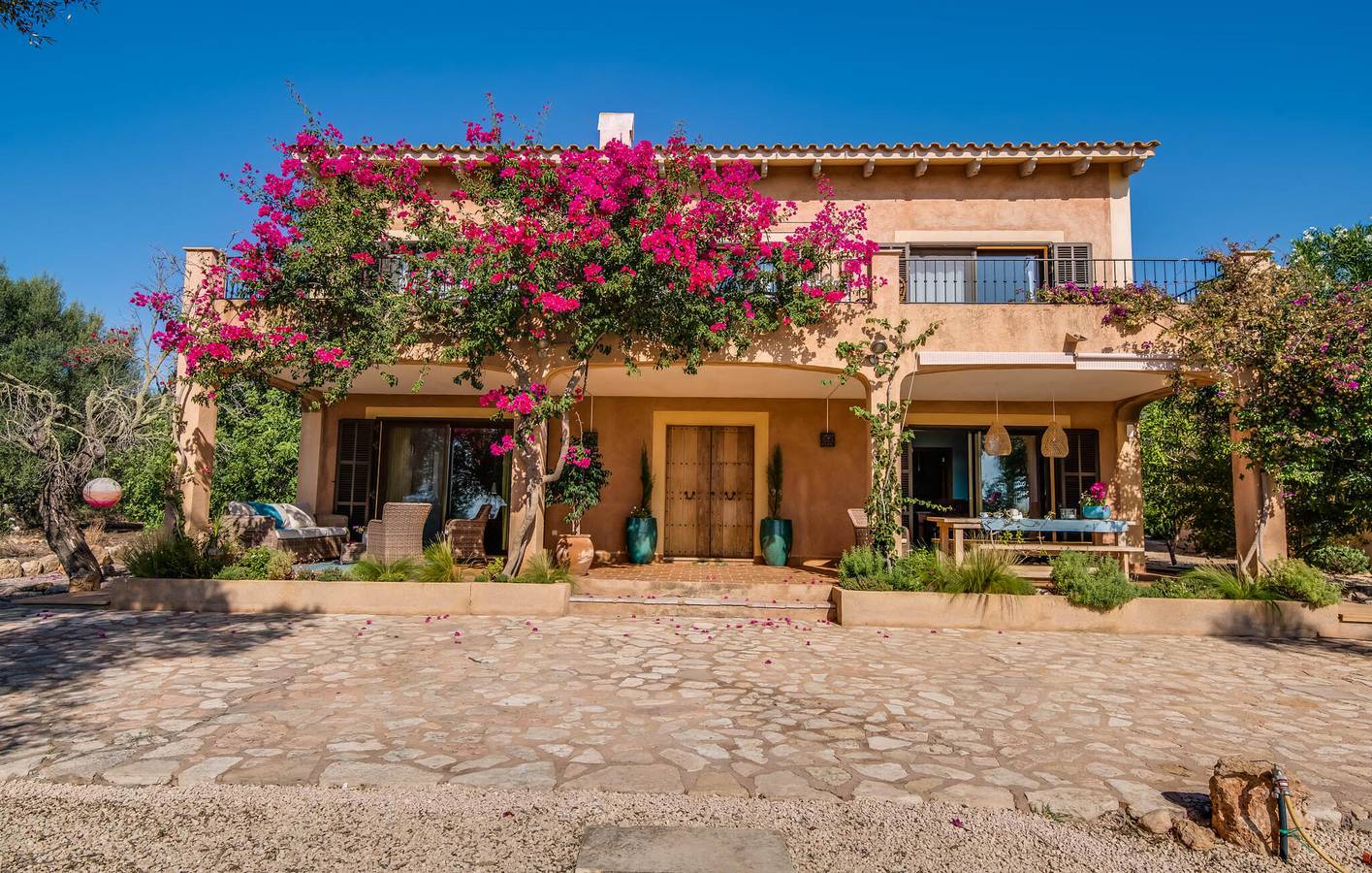 Sea View Apartment with Pool, Terrace & Grill - Close to Ses Salines in Ses Salines, South Majorca