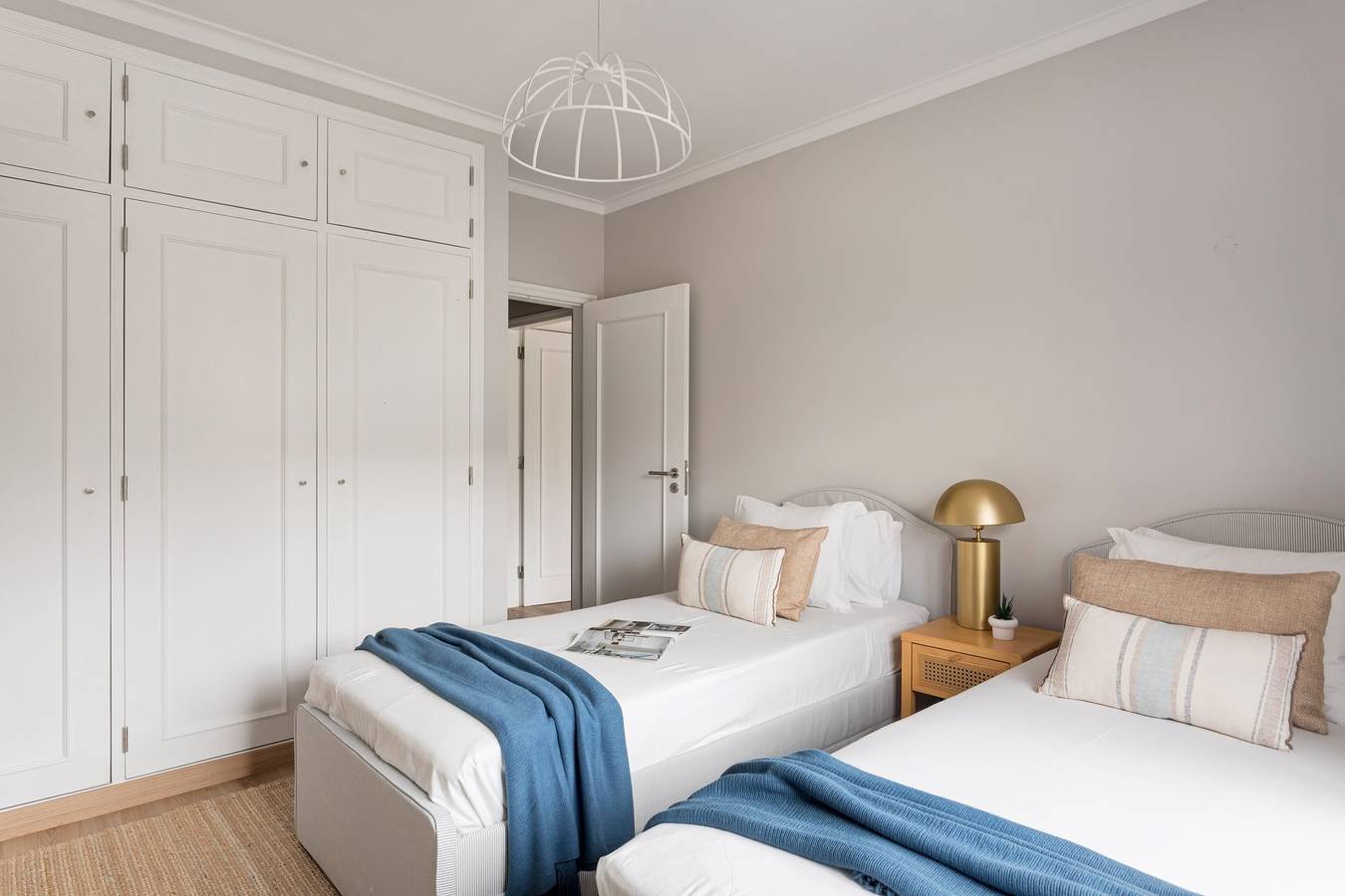 Ganze Wohnung, Carcavelos Terrace & Beach Apartment in Carcavelos e Parede, Costa de Lisboa
