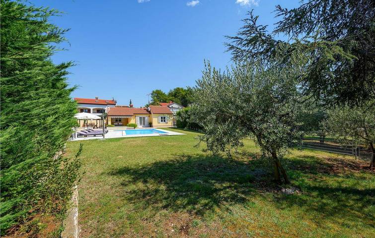 Ferienhaus für 4 Personen, mit Garten und Terrasse in Poreč - 2