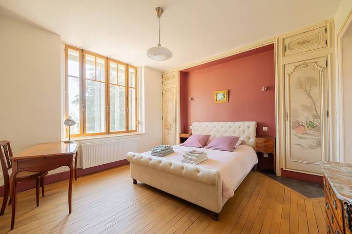 Villa pour 14 personnes, avec balcon ainsi que jardin et jacuzzi dans les Ardennes - 4