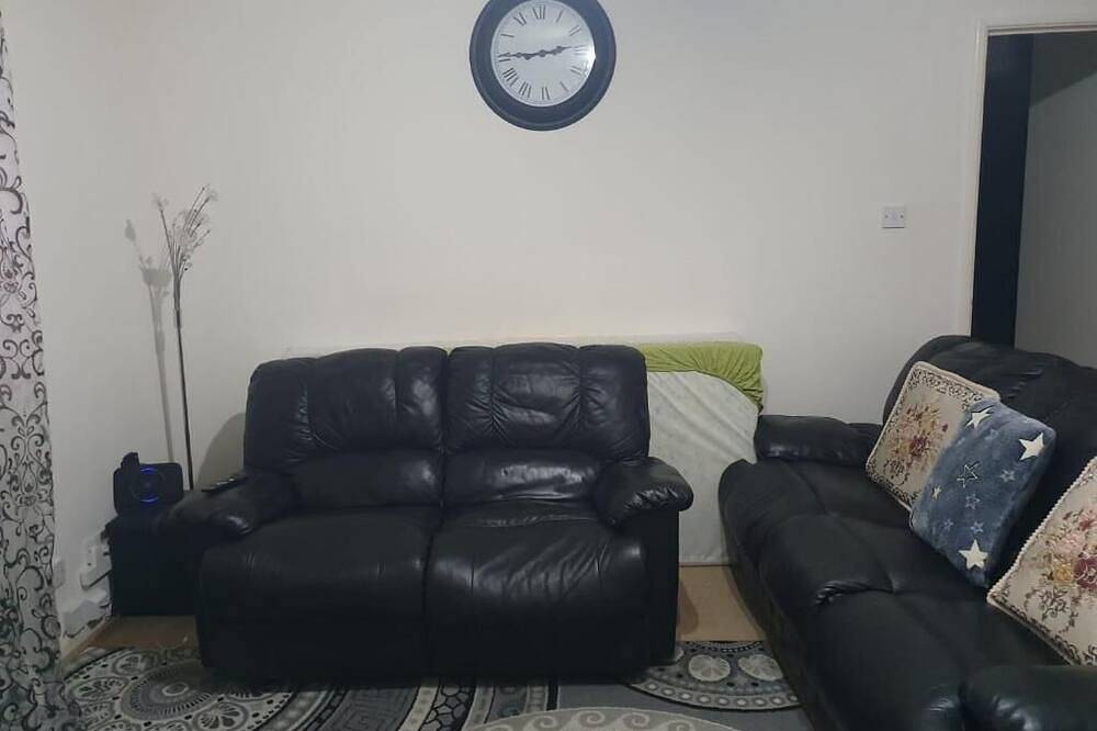 Entire apartment, The Hidden Gem - a cosy appartment in Watford near Harry Potter's Wb Studio in Watford, Hertfordshire