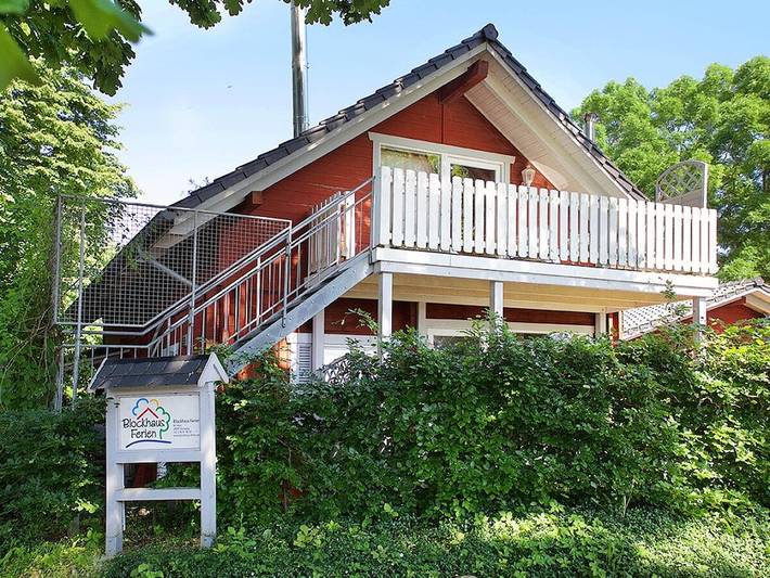 Ferienhaus für 4 Personen, mit Garten und Sauna