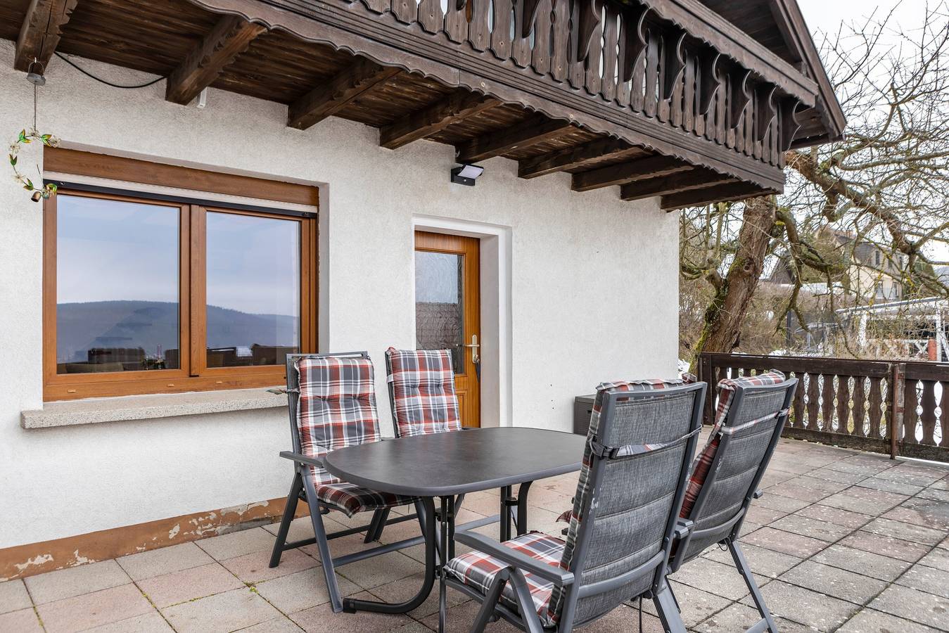 Holiday Home 'Kaiser' with Mountain View, Private Terrace and Wi-Fi in Wasungen, Werra Valley