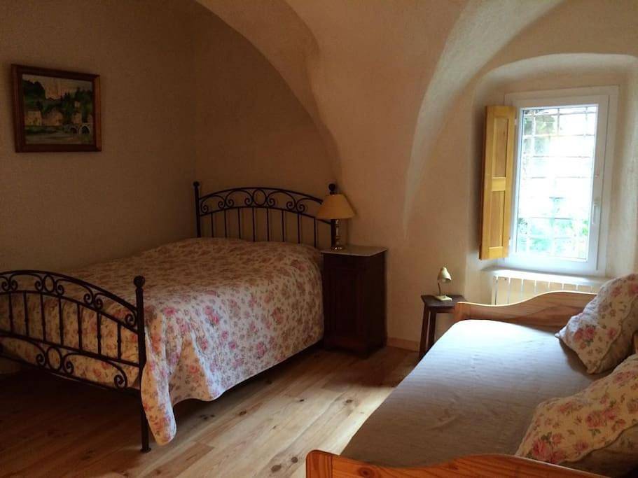 Three-Bedroom House in La Bréole, Région de Barcelonnette