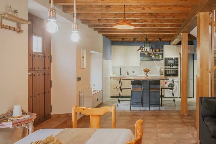 Casa rural para 8 personas, con jardín, Se admiten mascotas en Sierra de la Demanda - 3