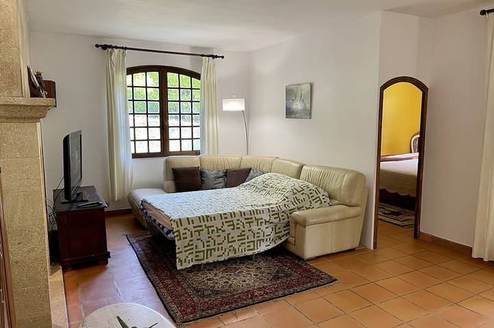 Location de vacances pour 6 personnes, avec jardin et terrasse à Simiane-Collongue - 3