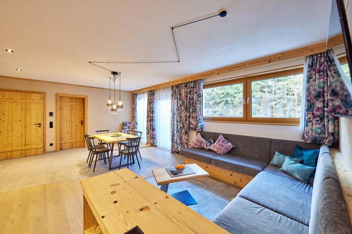 Ganze Ferienwohnung, "Tagträumer" Fewo/2 Schlafräume/Dusche,Wc in Krün, Bayerische Alpen